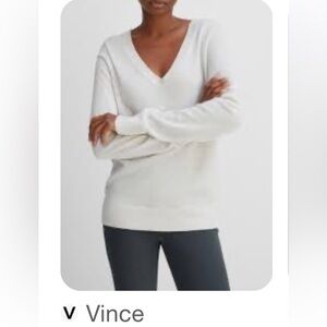 Vince Women's  Cashmere V-Neck Sweater Size S